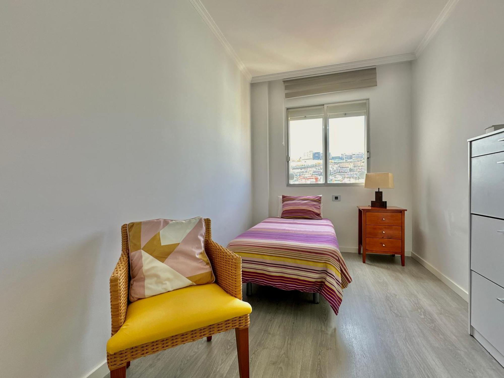Hostiguest Coliving Leon Y Castillo لاس بالماس دي غران كاناريا المظهر الخارجي الصورة