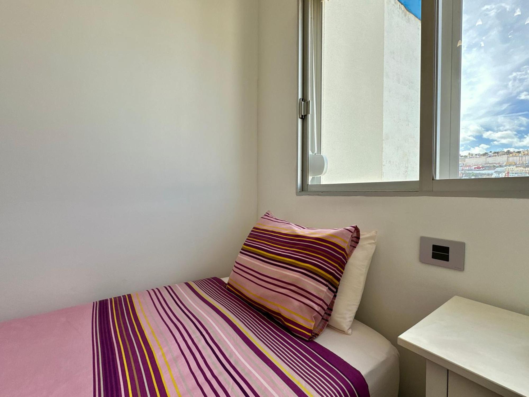 Hostiguest Coliving Leon Y Castillo لاس بالماس دي غران كاناريا المظهر الخارجي الصورة